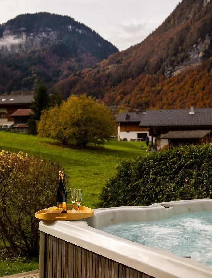 Gite Balneo La Pomme De Pin Sixt-Fer-a-Cheval Apartment